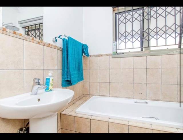2 BEDROOM PROPERTY TO RENT IN NOORDWYK